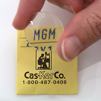 MGM Magnifying Crystal